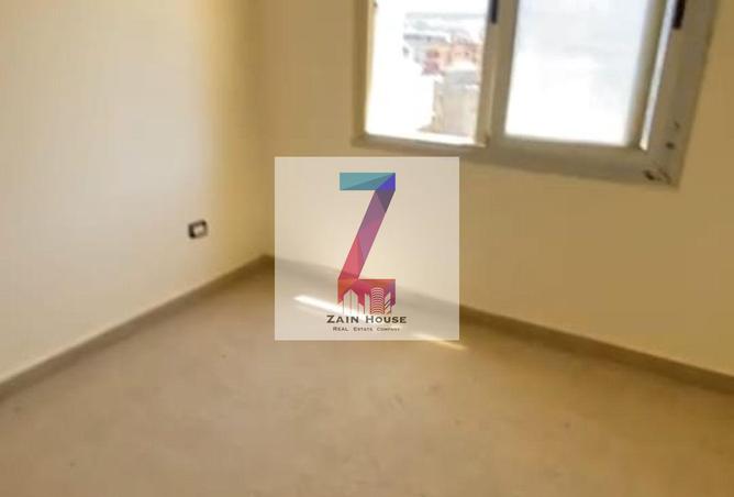8057136 - Property Image 3