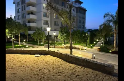Apartment - 4 Bedrooms - 4 Bathrooms for sale in Hyde Park - 5th Settlement Compounds - The 5th Settlement - New Cairo City - Cairo