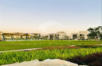 تاون هاوس - 3 غرف نوم - 4 حمامات للبيع في أو ويست - كمبوندات 6 أكتوبر - مدينة 6 أكتوبر - الجيزة