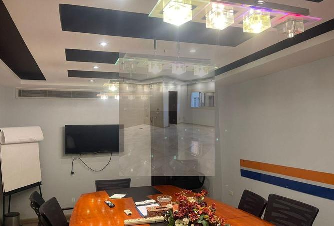 7945249 - Property Image 2