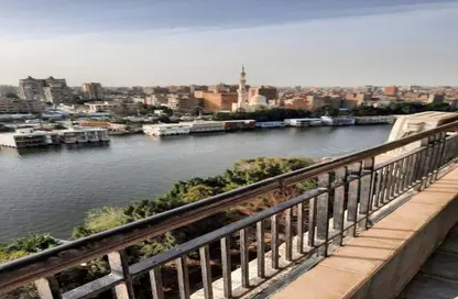 شقة - 3 غرف نوم - 2 حمامات للبيع في شارع ابو الفدا - الزمالك - القاهرة