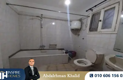 Apartment - 2 Bedrooms - 1 Bathroom for sale in Bolkly - Hay Sharq - Alexandria