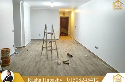 Apartment - 3 Bedrooms - 2 Bathrooms for rent in Al Laymony Halim St. - Glim - Hay Sharq - Alexandria