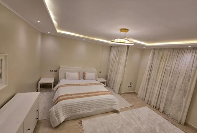 8205100 - Property Image 3