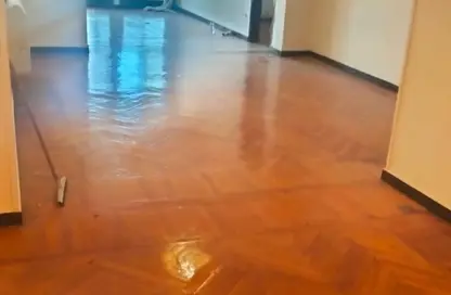 Apartment - 2 Bedrooms - 2 Bathrooms for rent in Zamalek - Cairo