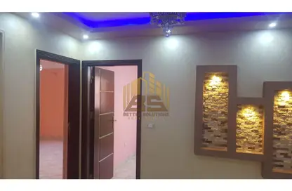 شقة - 3 غرف نوم - 1 حمام للبيع في الحي الثالث - مدينة العبور - القليوبية