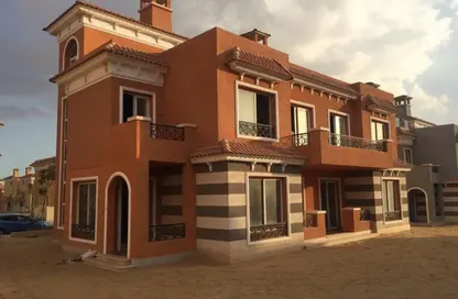 Villa - 3 Bedrooms - 3 Bathrooms for sale in Hood 9 Side St. - Green Belt - 6 October City - Giza