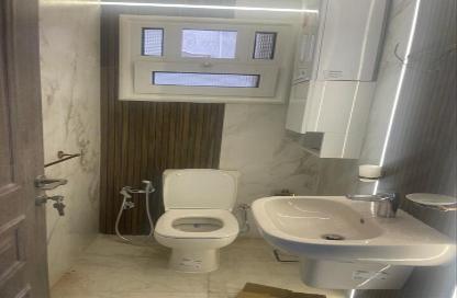 Apartment - 3 Bedrooms - 2 Bathrooms for rent in Ganoob El Acadimia - New Cairo City - Cairo
