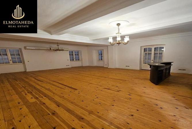 7439739 - Property Image 3