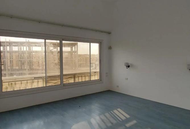 8469860 - Property Image 2