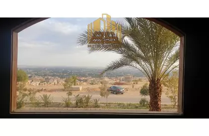 شقة - 4 غرف نوم - 3 حمامات للبيع في الحي الثالث - مدينة العبور - القليوبية