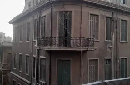 شقة - 3 غرف نوم - 2 حمامات للبيع في شارع محرم بك - محرم بك - حي وسط - الاسكندرية