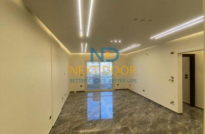 Apartment - 3 Bedrooms - 2 Bathrooms for sale in Garden View - South Investors Area - New Cairo City - Cairo