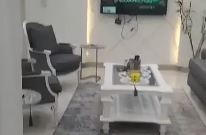 شقة - 2 غرف نوم - 2 حمامات للبيع في ميدان لبنان - المهندسين - الجيزة