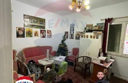 شقة - 3 غرف نوم - 1 حمام للبيع في شارع مسجد القباني - فلمنج - حي شرق - الاسكندرية
