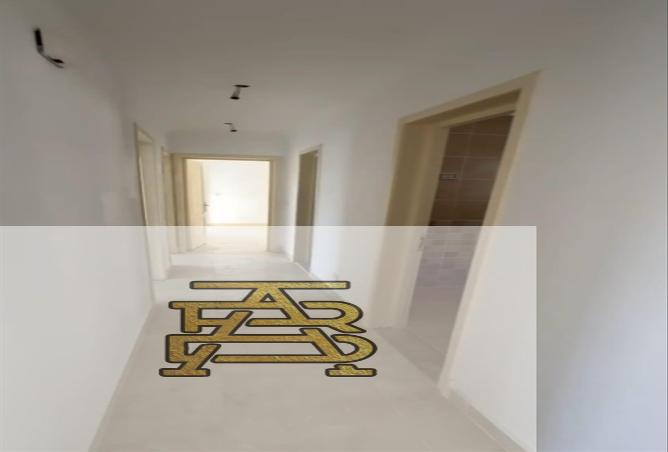 7984860 - Property Image 2