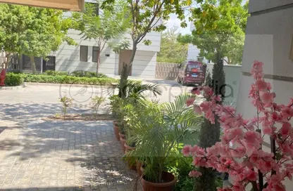 فيلا - 3 غرف نوم - 5 حمامات للبيع في كمبوند البروج - كمبوندات الشروق - مدينة الشروق - القاهرة