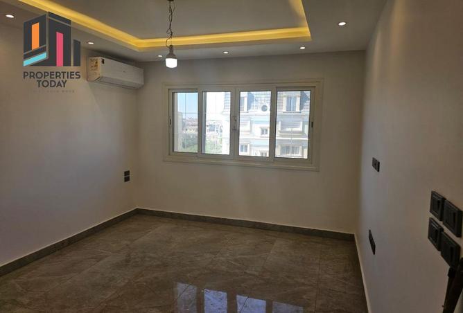 8417552 - Property Image 3