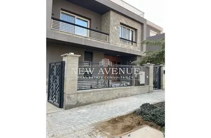 فيلا - 4 غرف نوم - 4 حمامات للبيع في نيو جيزة - طريق مصر اسكندرية الصحراوي - مدينة 6 أكتوبر - الجيزة