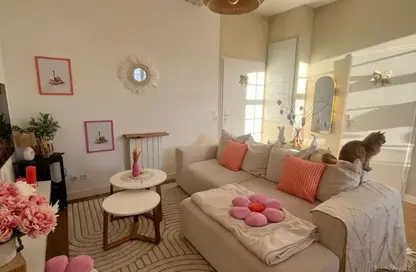 شقة - 3 غرف نوم - 2 حمامات للبيع في ناميا وست - الشيخ زايد - الجيزة