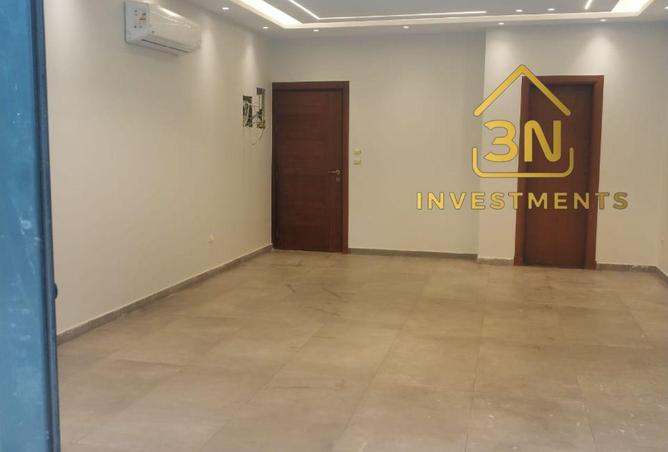 8069514 - Property Image 2