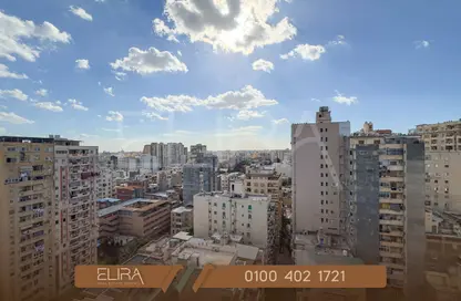 Apartment - 4 Bedrooms - 3 Bathrooms for sale in Winget st. - Bolkly - Hay Sharq - Alexandria