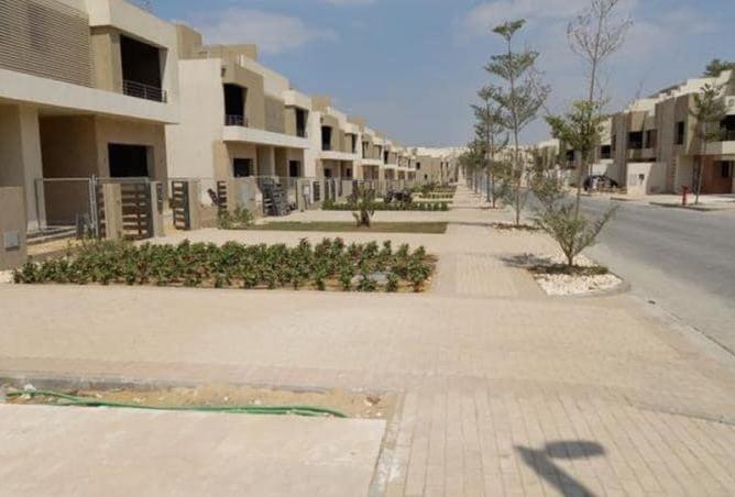 8194860 - Property Image 2