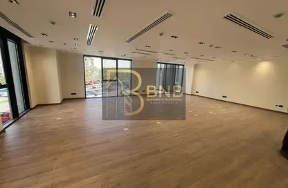 Office Space - Studio - 2 Bathrooms for rent in Hyde Park - 5th Settlement Compounds - The 5th Settlement - New Cairo City - Cairo
