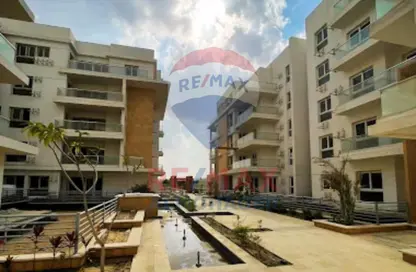 Apartment - 3 Bedrooms - 2 Bathrooms for sale in Mountain View iCity October - 6 October Compounds - 6 October City - Giza