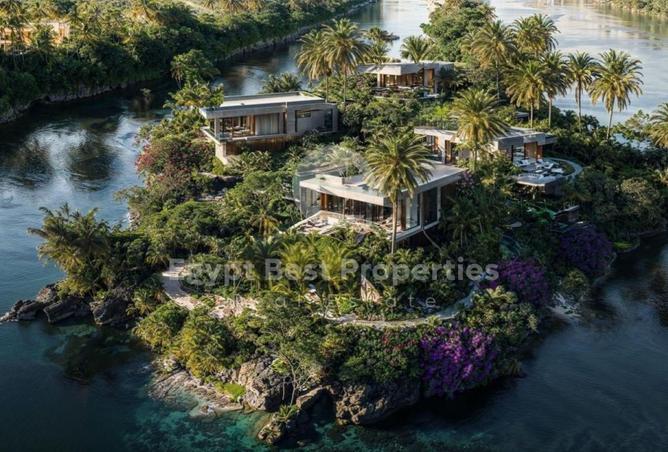 8031437 - Property Image 2