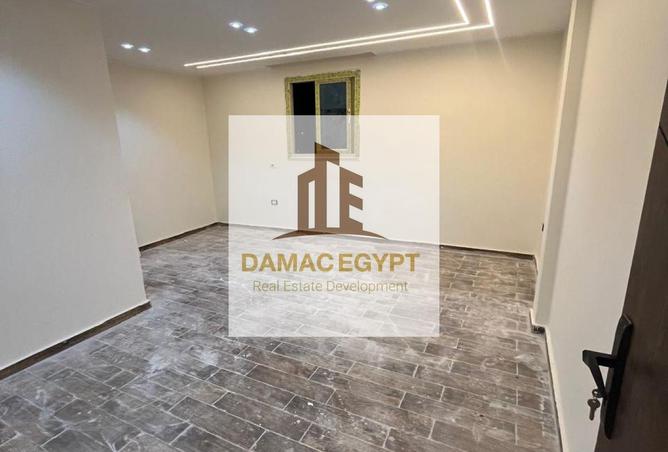 8189195 - Property Image 2