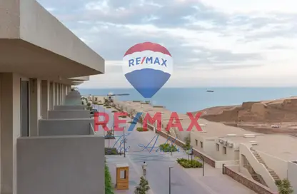 Chalet - 2 Bedrooms - 1 Bathroom for sale in IL Monte Galala - Al Ain Al Sokhna - Suez