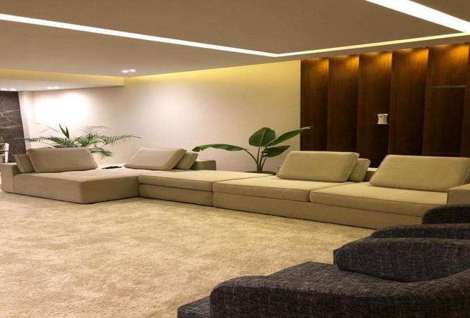 8431332 - Property Main Image