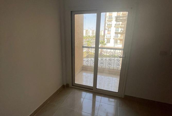8120165 - Property Image 2