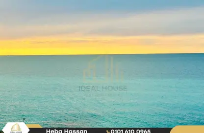 شقة - 3 غرف نوم - 4 حمامات للايجار في لوران - حي شرق - الاسكندرية