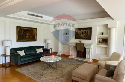 Villa - 6 Bedrooms - 7+ Bathrooms for sale in Palm Hills Golf Extension - Al Wahat Road - 6 October City - Giza