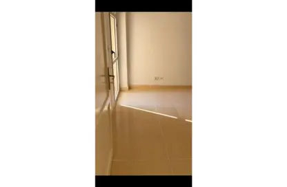 Apartment - 2 Bedrooms - 2 Bathrooms for sale in Madinaty - Cairo