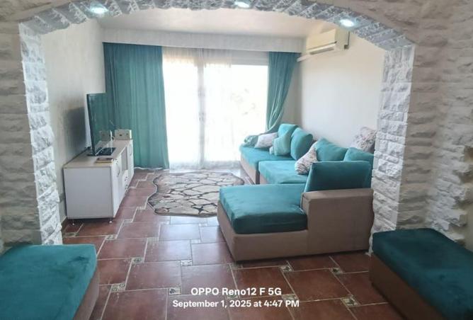 8180982 - Property Image 3