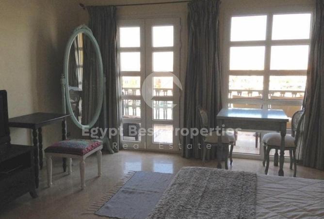 8210260 - Property Image 3