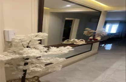 شقة - 3 غرف نوم - 3 حمامات للبيع في جاليريا  مون فالى - المستثمرين الجنوبية - مدينة القاهرة الجديدة - القاهرة