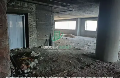 Office Space - Studio - 3 Bathrooms for rent in The Venue Mall - South Teseen St. - The 5th Settlement - New Cairo City - Cairo