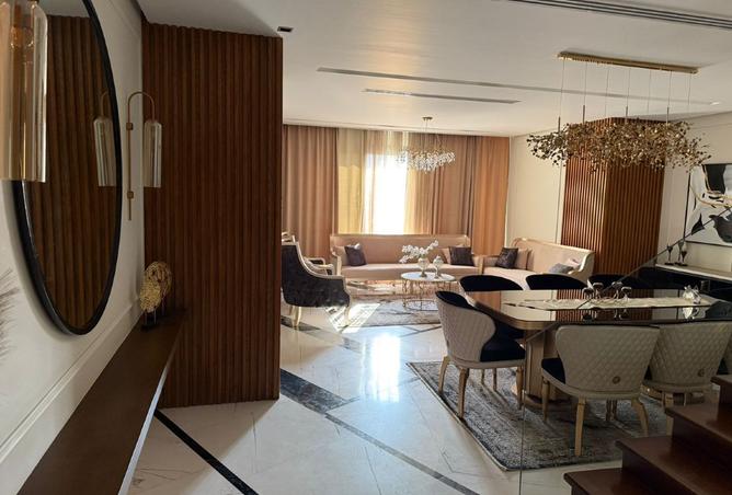 8123522 - Property Image 2