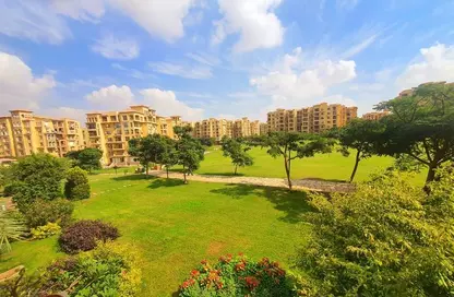 Apartment - 3 Bedrooms - 4 Bathrooms for sale in Madinaty - Cairo