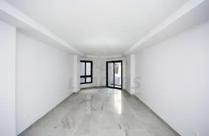 شقة - 3 غرف نوم - 3 حمامات للبيع في سكاي لاين - سموحة - حي شرق - الاسكندرية