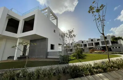 Villa - 4 Bedrooms - 4 Bathrooms for sale in Joulz - Cairo Alexandria Desert Road - 6 October City - Giza