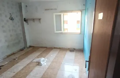 Apartment - 2 Bedrooms - 1 Bathroom for sale in Sheikh Zayed City - Giza
