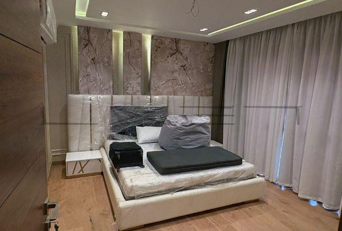 8305461 - Property Image 3