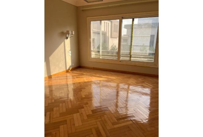 8120818 - Property Image 2