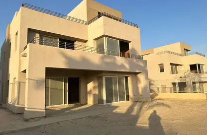 فيلا - 5 غرف نوم - 5 حمامات للبيع في جولف فيوز - طريق مصر اسكندرية الصحراوي - مدينة 6 أكتوبر - الجيزة
