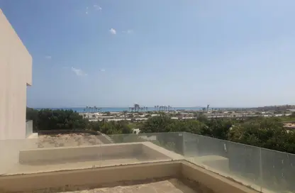 فيلا - 6 حمامات للبيع في هاسييندا باي - سيدي عبد الرحمن - الساحل الشمالي